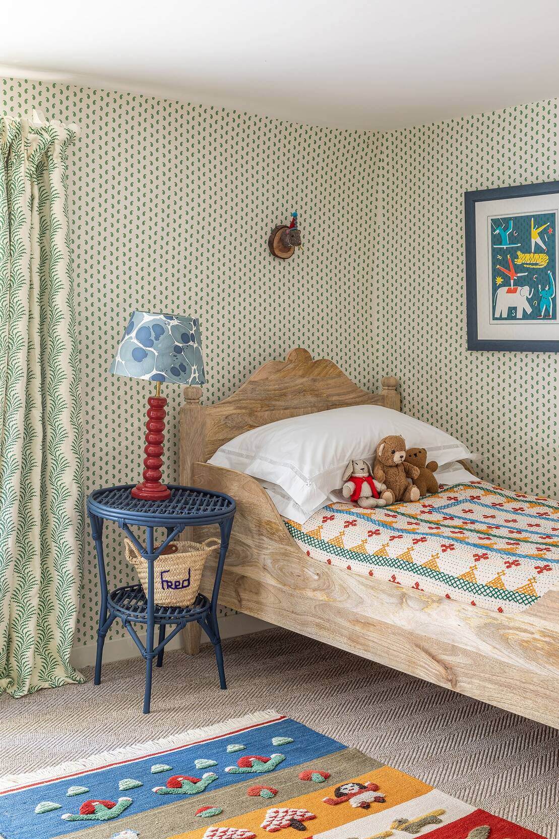 Kids bedroom