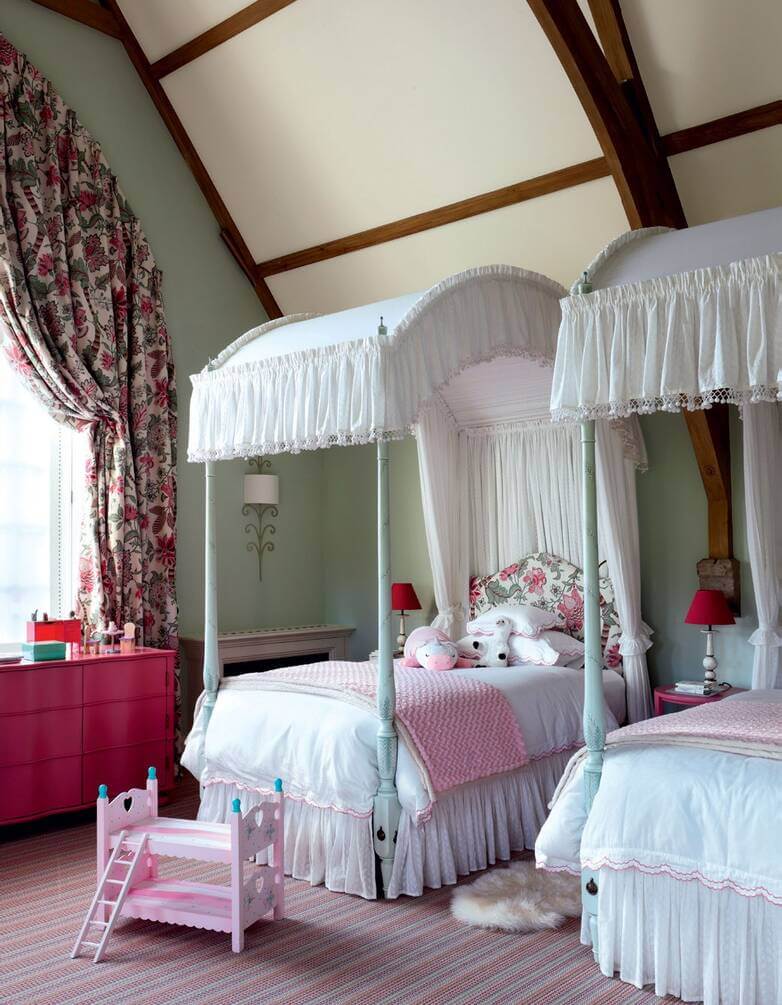 Kids bedroom